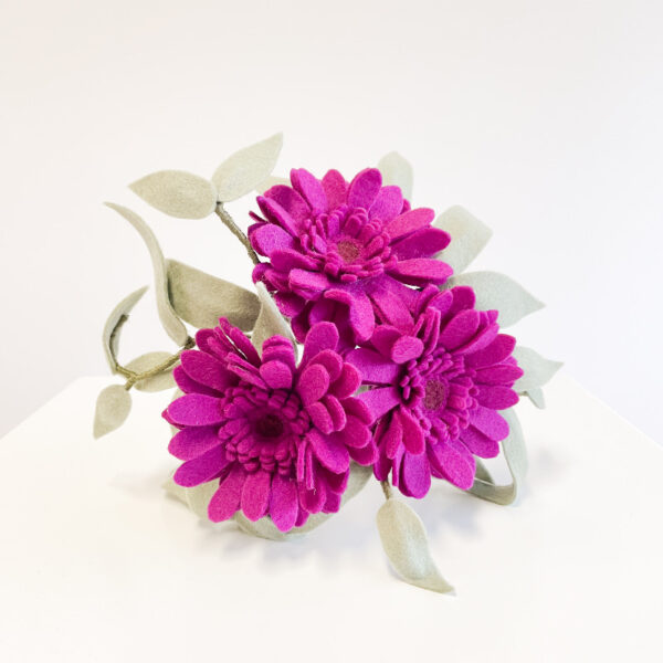 (Bruids-) boeket met Gerbera's (biedermeier) - Afbeelding 2